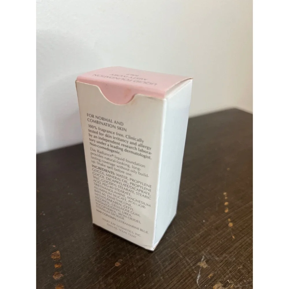 Mary Kay Day Radiance Liquid Foundation Misty Ivory 1 Fl Oz New‎ Boxed
